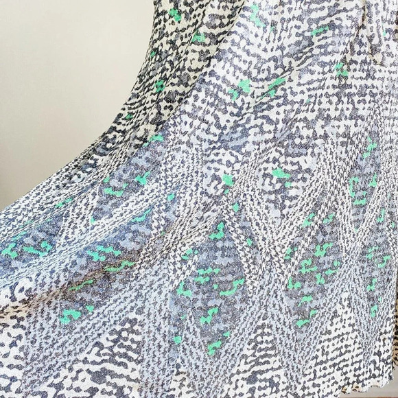 Vintage Slinky Lurex Geometric Print Midi Dress w Matching Belt S - Picture 6 of 9